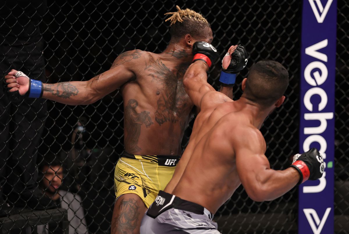 Ismael Bonfim de l'UFC 301 a mis la pression sur Terrance McKinney la dernière fois qu'il s'est battu à Rio.