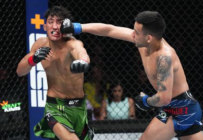 UFC 287 : Rosas contre Rodriguez