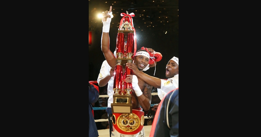 Zolani Tete, champion du monde IBF