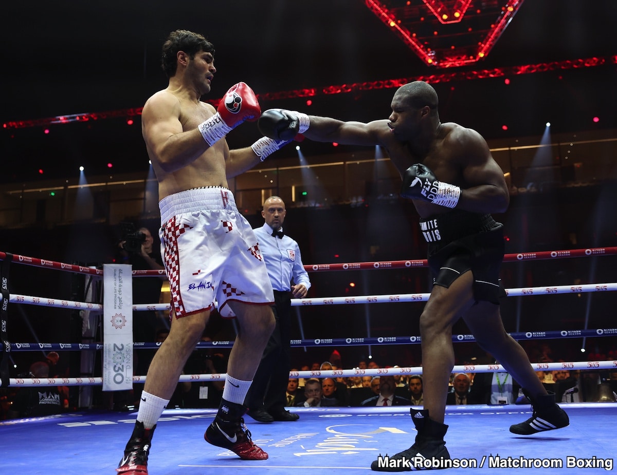 Image : Résultats de boxe : Dubois fait exploser Hrgovic pour remporter le titre intérimaire des poids lourds IBF