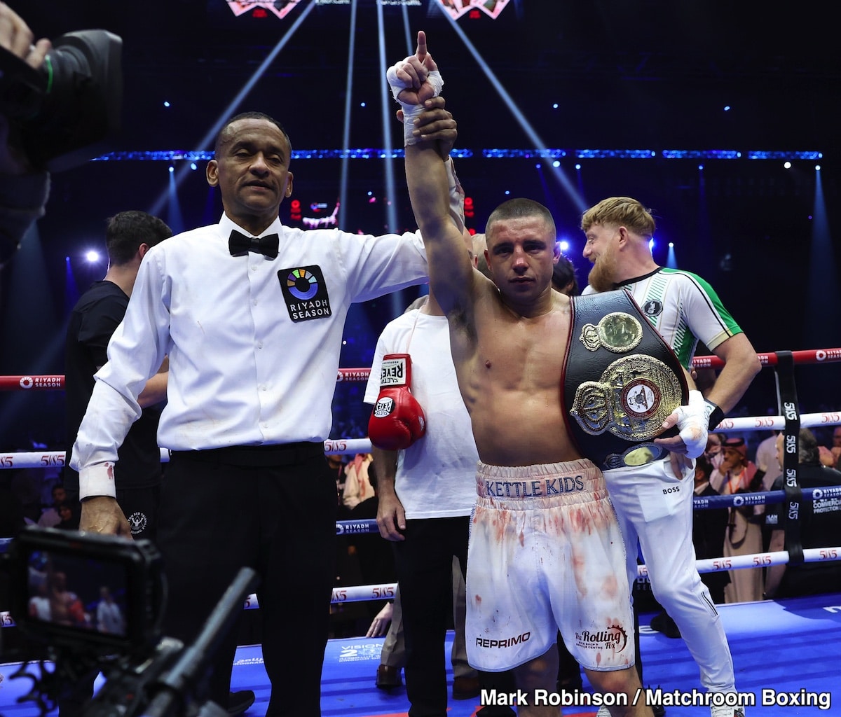 Image : Résultats de boxe : Nick Ball détrône Raymond Ford dans une décision partagée passionnante