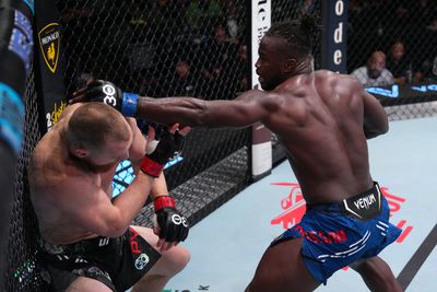 UFC Fight Night : Pyfer contre Razak Alhassan