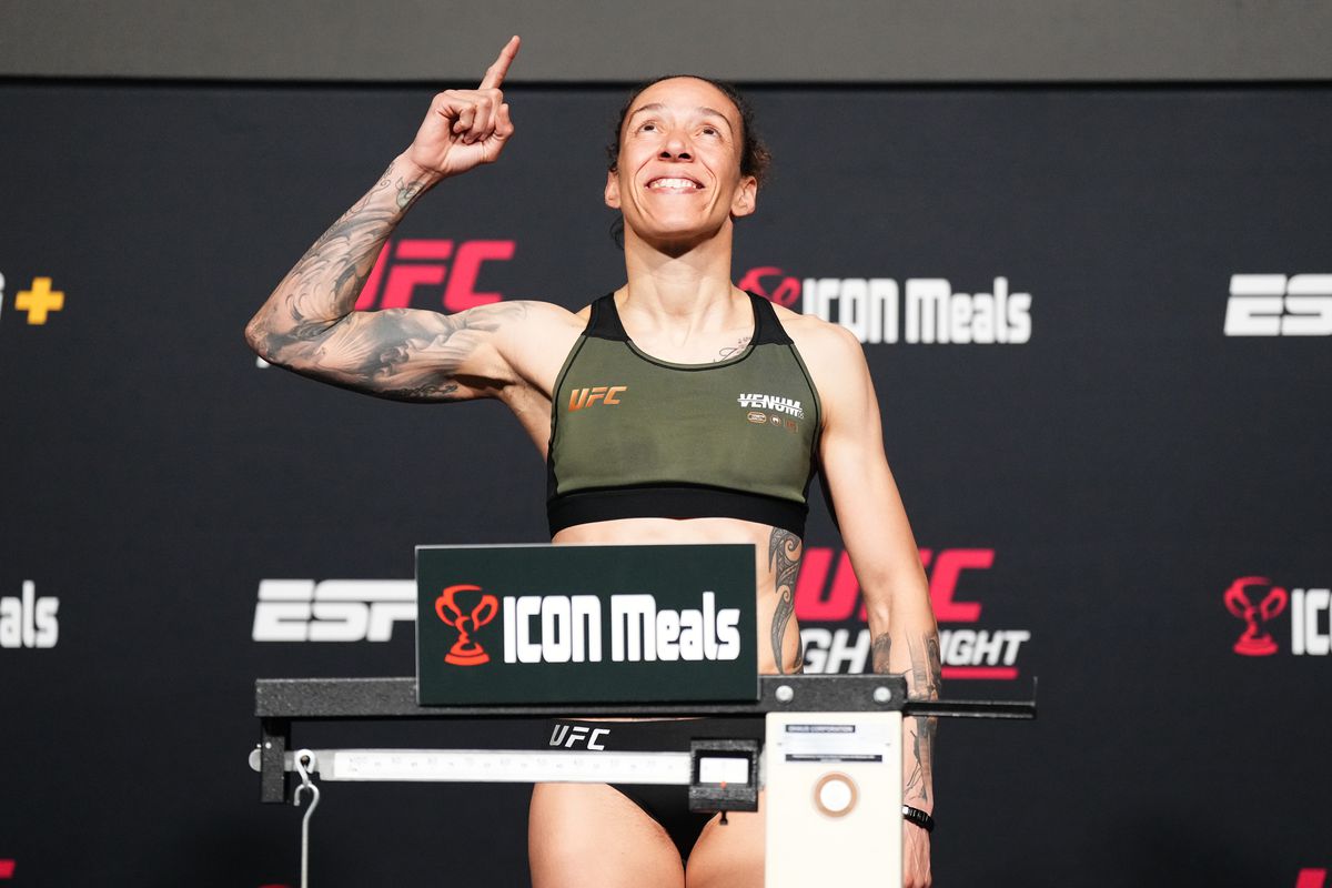 UFC Fight Night : pesée Allen contre Curtis 2