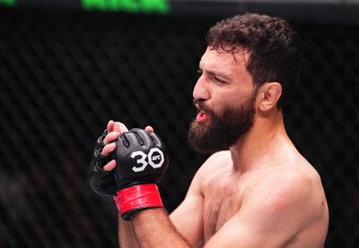 UFC 294 : Basharat contre Henry