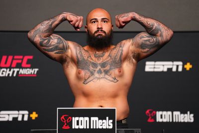 UFC Fight Night : Pesée Royval contre Taira